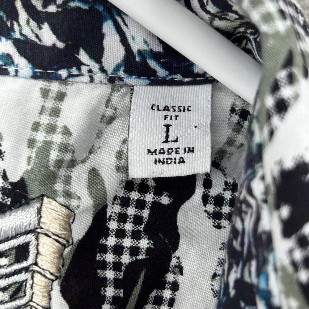 Robert Graham Classic Fit Shirt Men Size Large Black Skull Print Short Sleeve - Picture 4 of 8